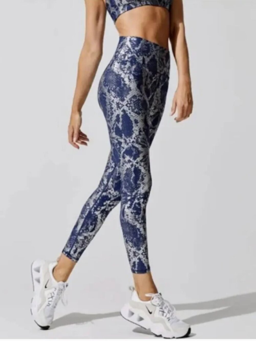 Blue Silver Shiny Snakeskin Carbon38 High-waisted Legging Medium